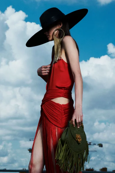 Look 2